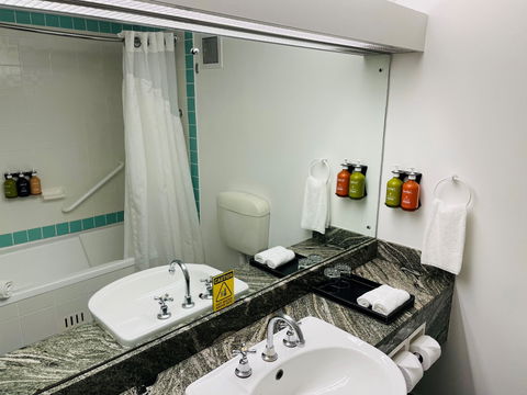 Holiday Inn Parramatta - Accommodation Asia 7