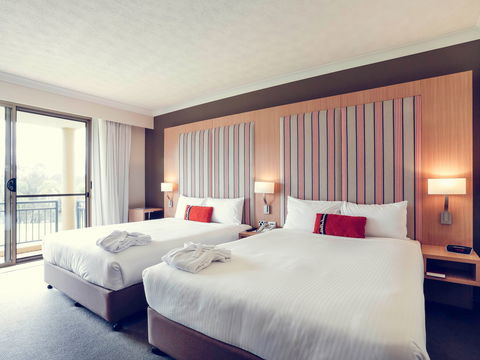 Mercure Gold Coast Resort - Accommodation Asia 4