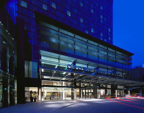 Crown Promenade Hotel - Accommodation Asia 0