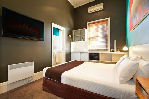 Tolarno Hotel - Accommodation Asia 11