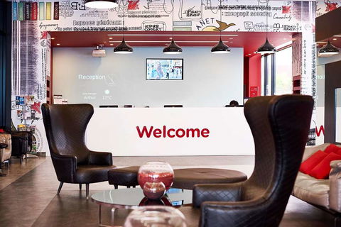 Essence Hotel Carlton - Accommodation Guide 3