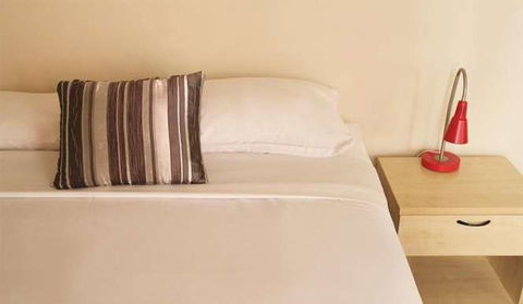 Arrow On Swanston - Accommodation Guide 16