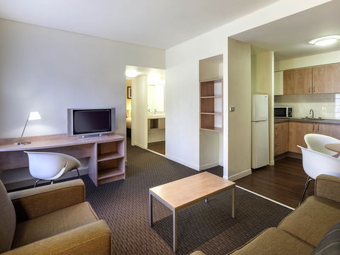 Ibis Hotel - Accommodation Asia 8