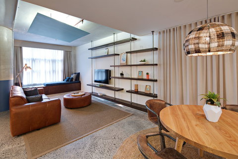 Zara Tower Serviced Apartments - Accommodation Asia 7