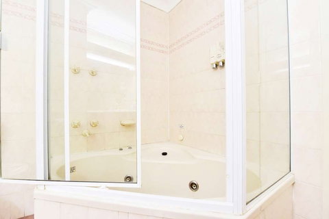 Diplomat Motel Alice Springs - Accommodation Asia 17