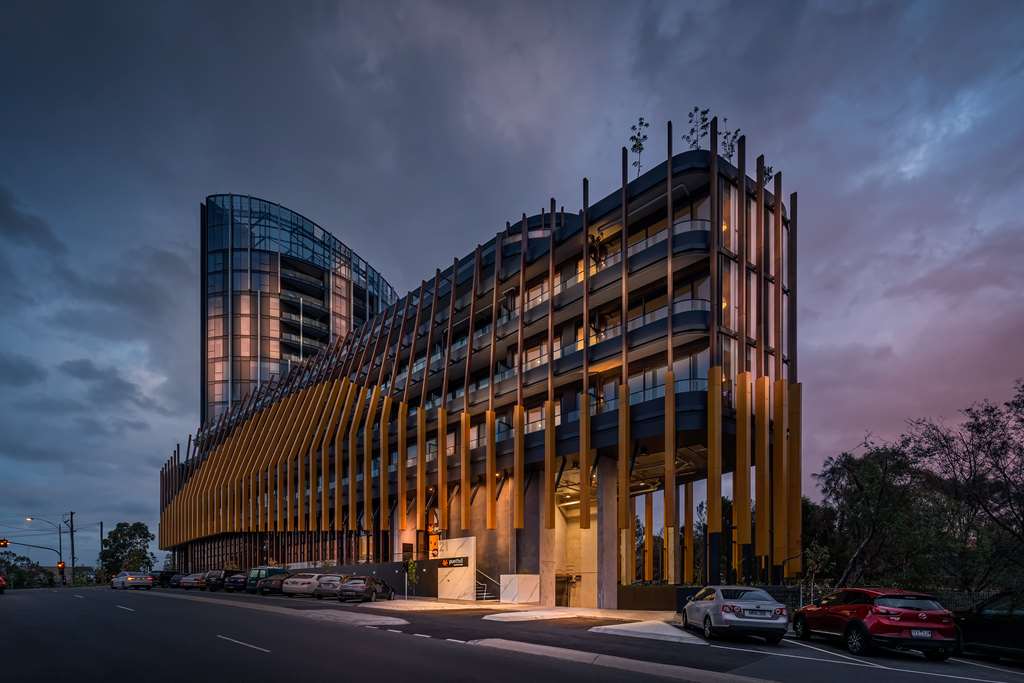 Ivanhoe VIC Accommodation Asia