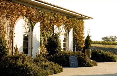 Victoria House Motor Inn - Accommodation Asia 1