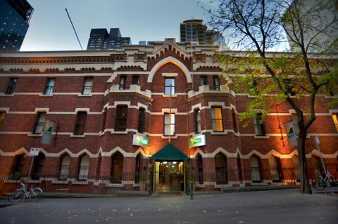Gordon House Apartments - Accommodation Guide 0