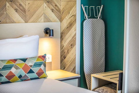 Nightcap At Sylvania Hotel - Accommodation Guide 0