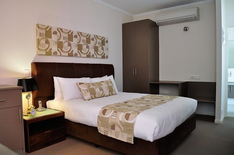 Quality Suites Fremantle - Accommodation Asia 1