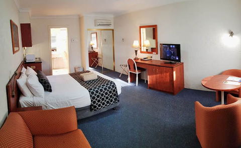 Amber Court Motor Inn - Accommodation Asia 1