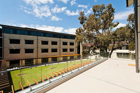 St Catherine's On Park - Accommodation Asia 1