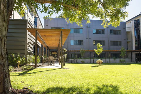 St Catherine's On Park - Accommodation Asia 2