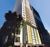 Oaks On Lonsdale - Accommodation Guide