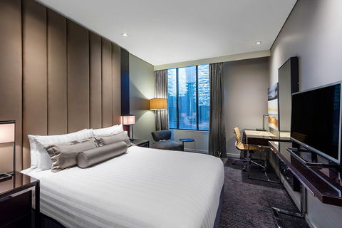 Gambaro Hotel - Accommodation Asia 1