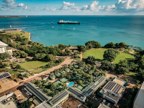 Palms City Resort - Accommodation Guide 2
