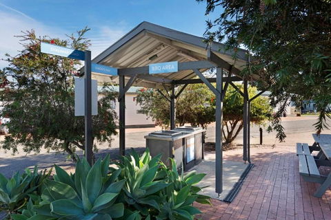 Discovery Parks Forster - Accommodation Asia 1