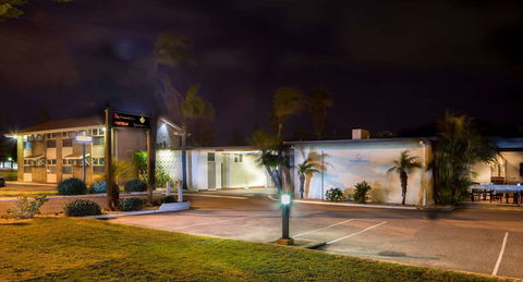 Hospitality Geraldton, SureStay By BW - Accommodation Asia 0