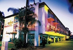 Airport Hacienda Motel - Accommodation Asia 0