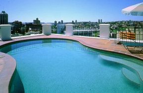 The Crescent On Bayswater - Accommodation Guide 1