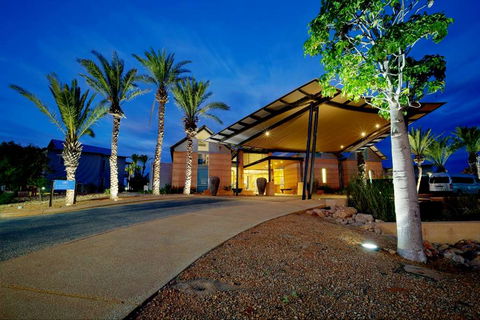 Mantarays Ningaloo Beach Resort - Accommodation Asia 1