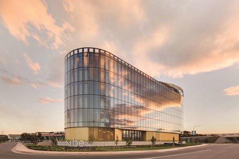 Vibe Hotel Canberra Airport - Accommodation Asia 0