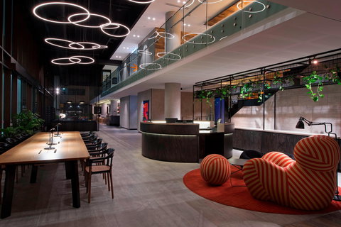 Aloft Perth - Accommodation China 2