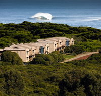 Margarets Beach Resort - Accommodation Asia