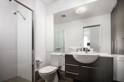 Direct Hotels - Kensington At Central - Accommodation Asia 1