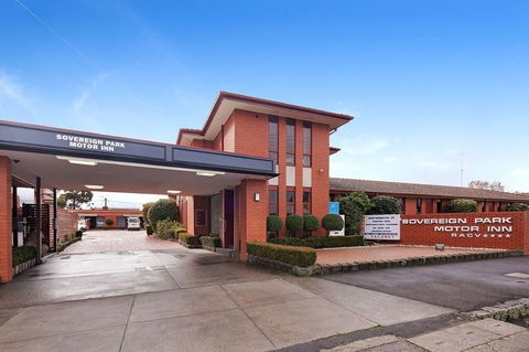 Sovereign Park Motor Inn - Accommodation Asia 0