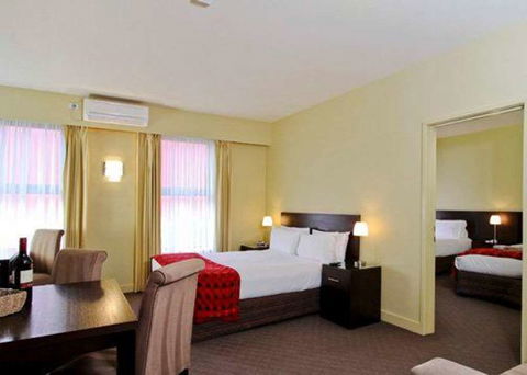 Comfort Inn & Suites City Views - Accommodation Asia 4