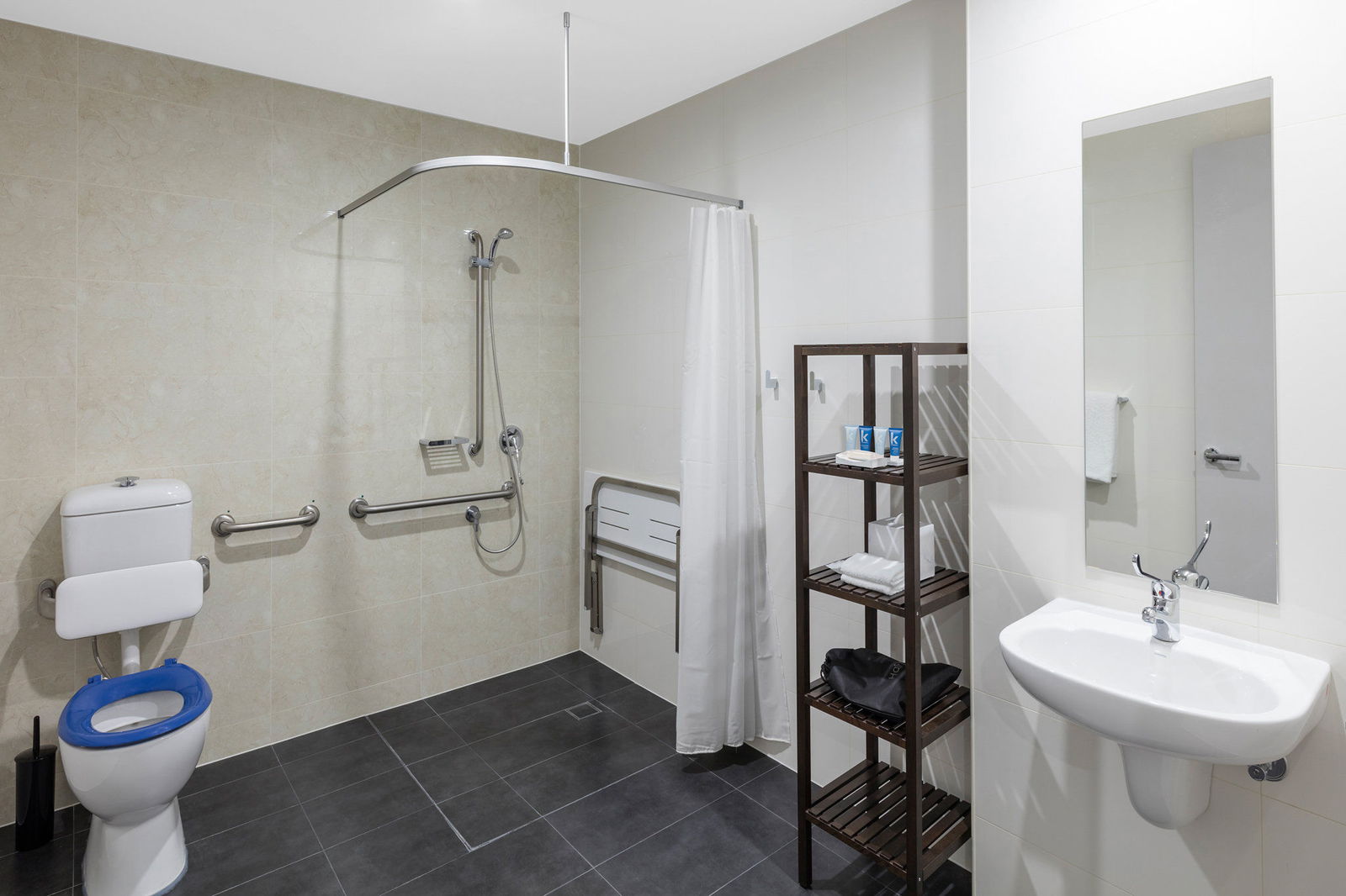 Warriewood NSW Accommodation Asia