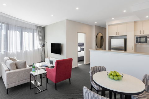 Meriton Suites Kent Street - Accommodation Asia 1