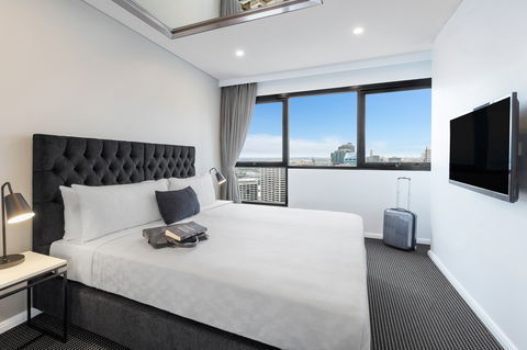Meriton Suites Kent Street - Accommodation Asia 11