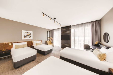 Vibe Hotel Sydney - Accommodation Asia 8