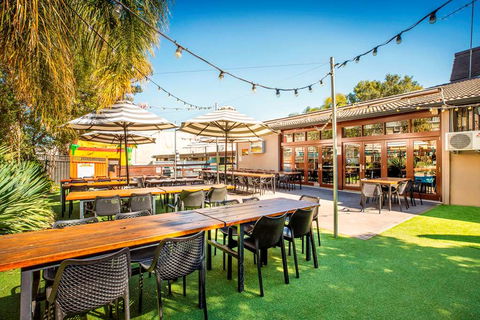 Nightcap At High Flyer Hotel - Accommodation Guide 17