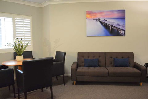 Ramada Hotel & Suites Sydney Cabramatta - Accommodation Asia 4