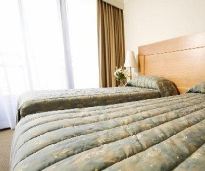 BreakFree Capital Tower - Accommodation Asia 7