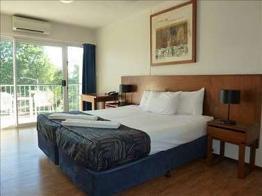 Cullen Bay Resorts - Accommodation Guide 3
