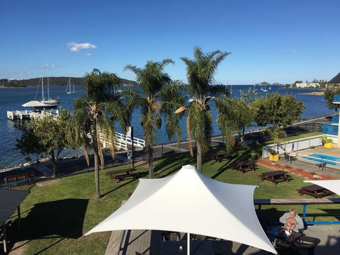 Mariners On The Waterfront - Accommodation Asia 2