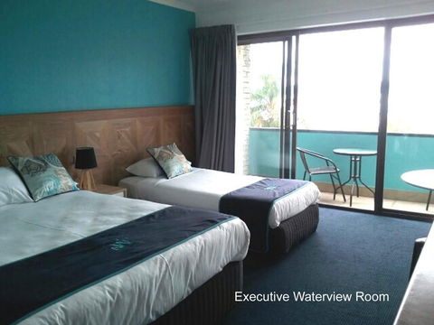 Mariners On The Waterfront - Accommodation Asia 6