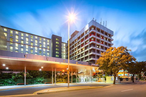 H On Smith Hotel - Accommodation Guide 0