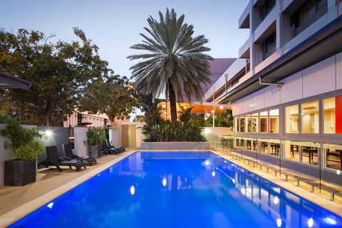 H On Smith Hotel - Accommodation Guide 8