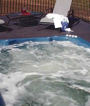 Hut on the Hill B&B - Accommodation Asia 1