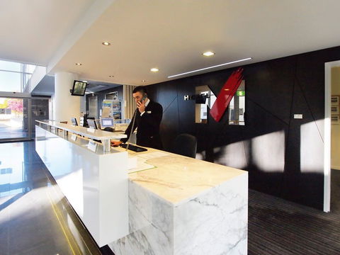 Oaks Metropole Hotel - Accommodation Asia 1