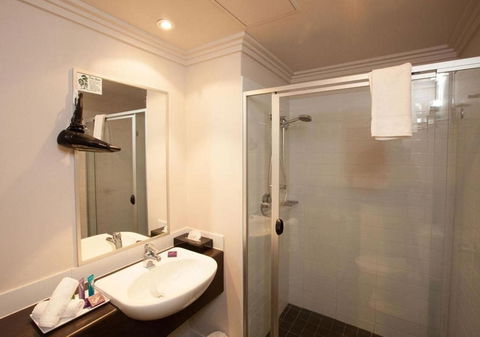 Wine Country Motor Inn - Accommodation Asia 2
