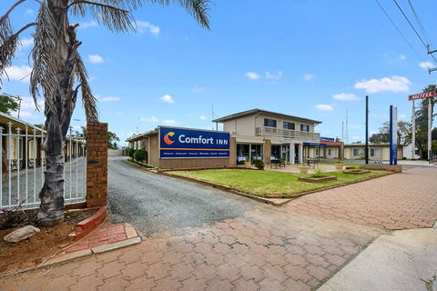 Comfort Inn Flinders On Main - Accommodation Asia 0