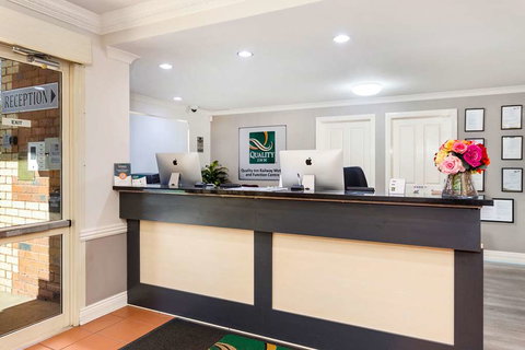 Quality Inn Railway - Accommodation Asia 2