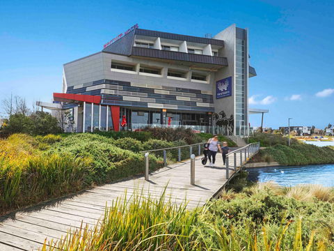 Mercure Melbourne Caroline Springs - Accommodation Asia 1