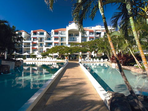 Oaks Calypso Plaza Resort - Accommodation Guide 0